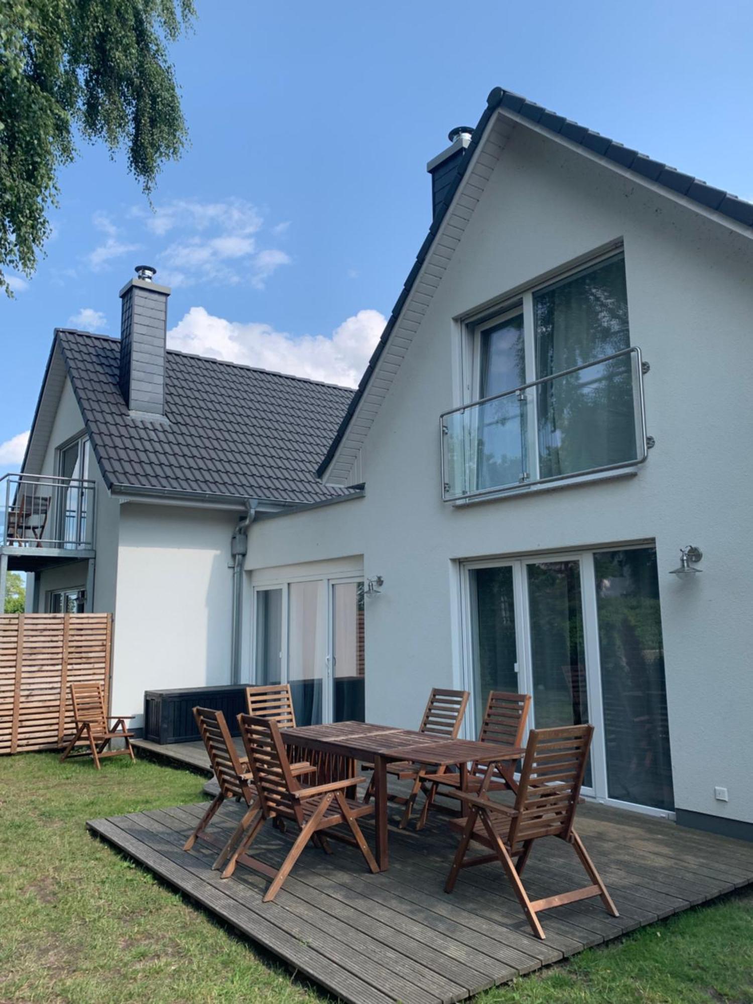 Boddenhus Loissin Villa Exterior photo