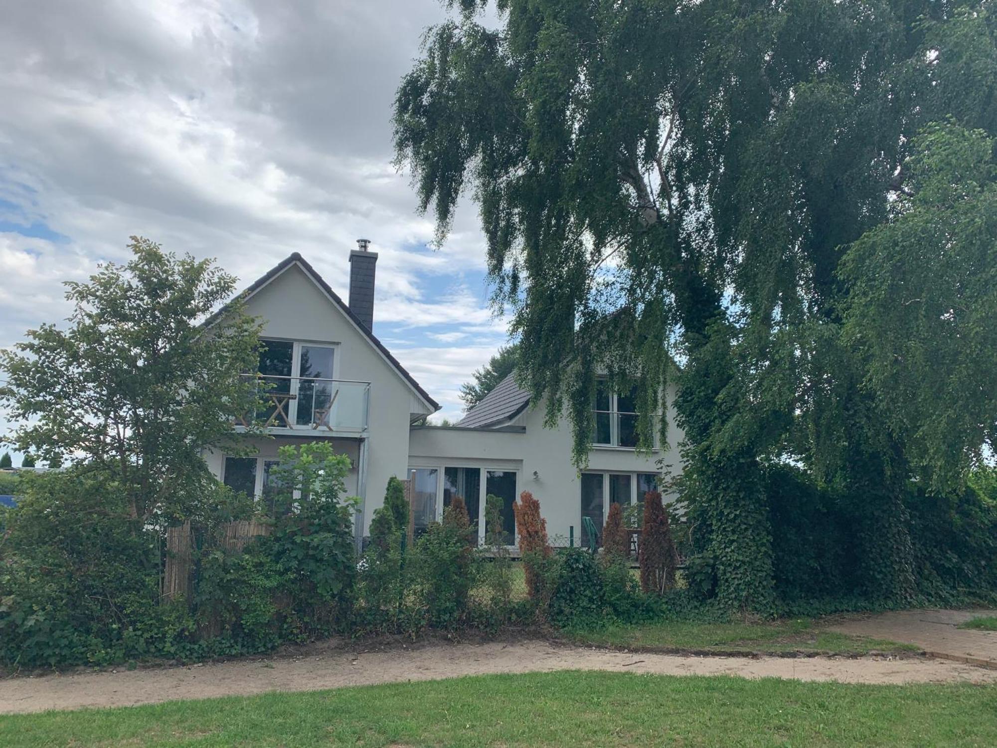Boddenhus Loissin Villa Exterior photo